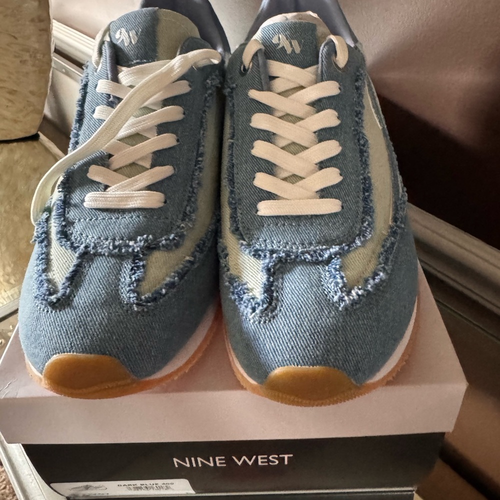 Nine West Light Blue Denim Frayed Lace-Up Sneakers